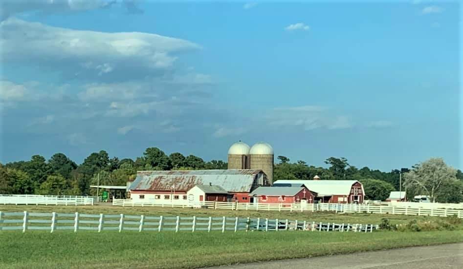 Colonial-Parkway-Farm